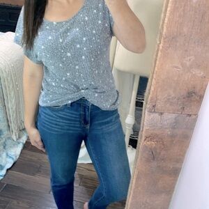 Above and Beyond top size large stars print